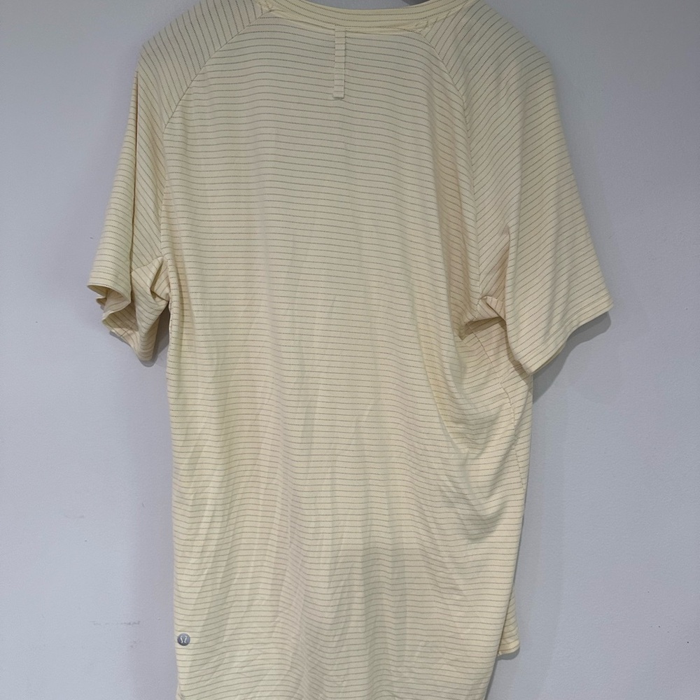 Lulu, large, worn once, perfect condition, yellow